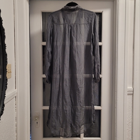 sheer blouse - Picture 3 of 6